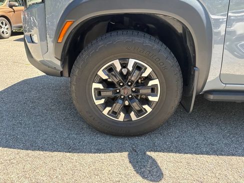 Used 2023 Nissan Frontier PRO-4X w/ Tow Package AWD/4WD image 10