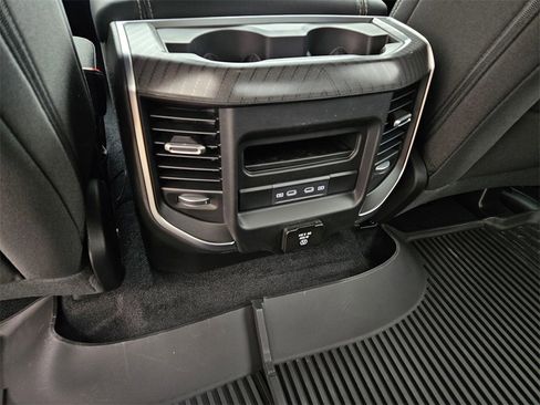 New 2026 RAM 1500 4x4 Crew Cab image 11