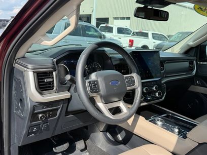 Used 2024 Ford Expedition Max XLT