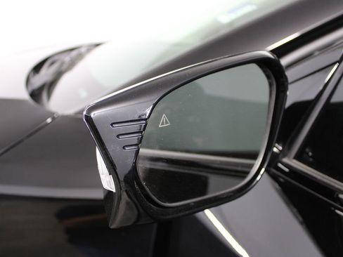 Used 2024 Kia EV6 Wind w/ Wind Technology Package RWD image 37