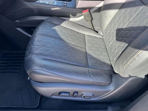 Used 2024 Nissan Murano Platinum w/ Cargo Package image 15