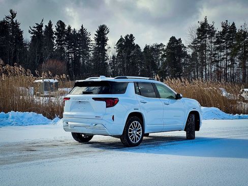 New 2026 GMC Terrain Denali image 4