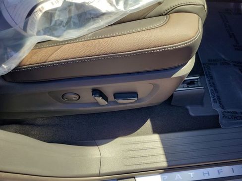 New 2026 Nissan Pathfinder Platinum w/ Cargo Package image 34