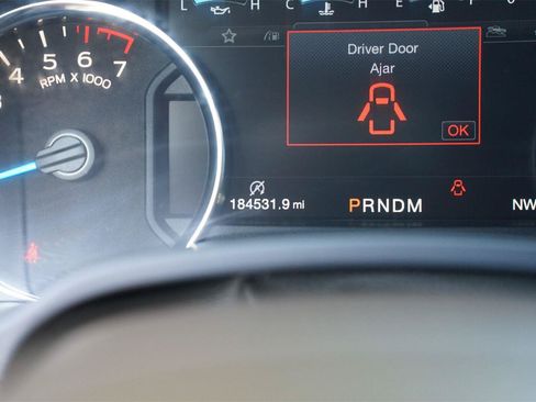 Used 2017 Ford F150 King Ranch w/ Equipment Group 601A Luxury AWD/4WD image 26