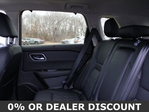 New 2026 Nissan Rogue Platinum w/ Platinum Premium Package image 17