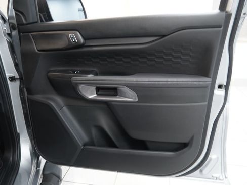 Used 2024 Ford Ranger XLT w/ Equipment Group 301A High image 33