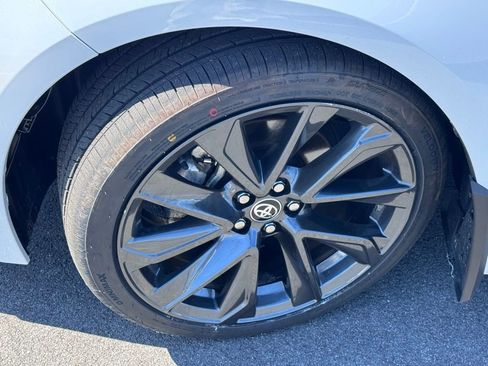 Used 2025 Toyota Corolla SE FWD image 12