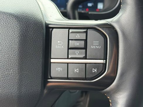 Used 2024 Ford F350 Platinum w/ Tremor Off-Road Package AWD/4WD image 26