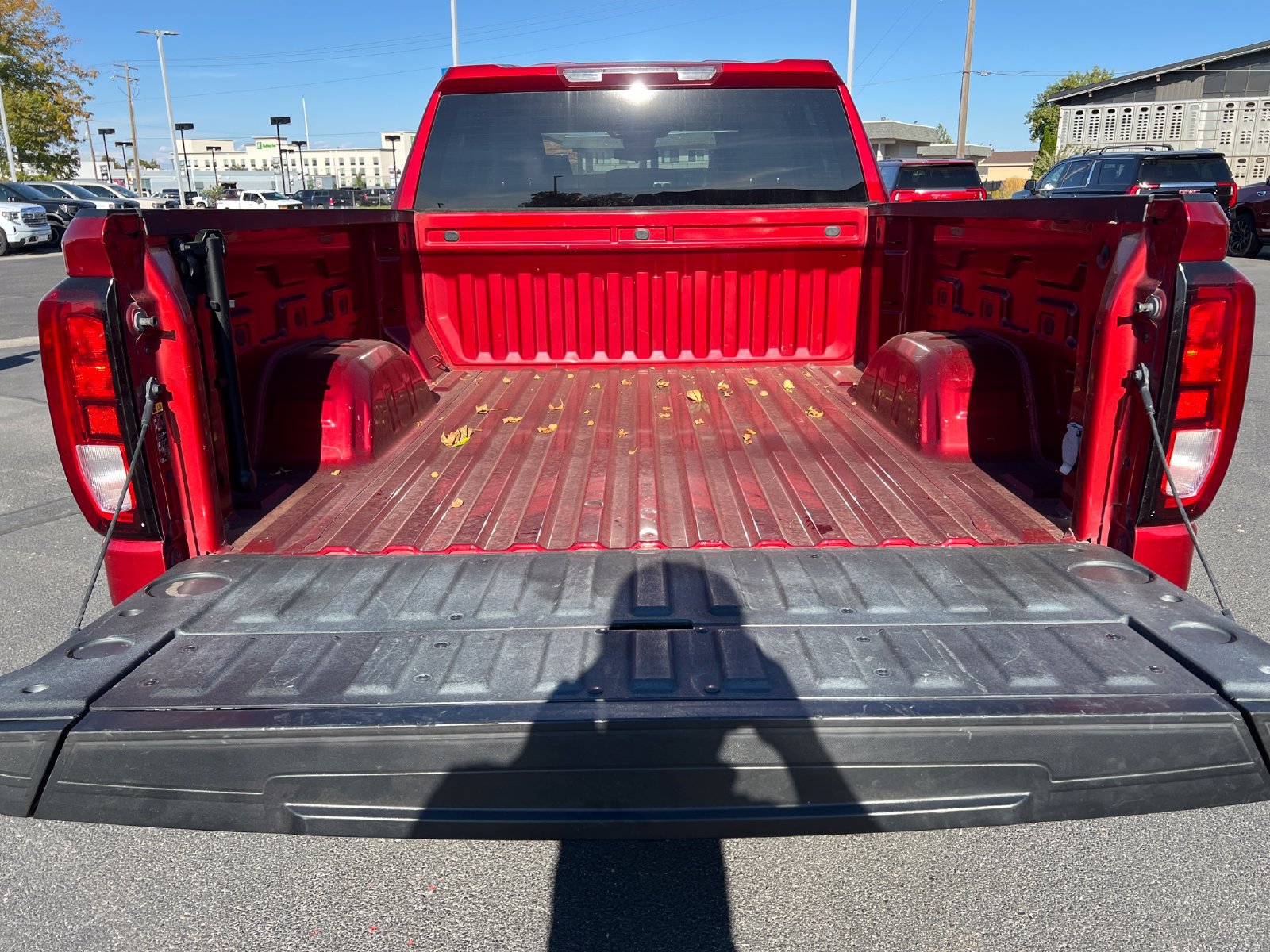 Used 2022 GMC Sierra 1500 Elevation w/ X31 Off-Road Package AWD/4WD image 27