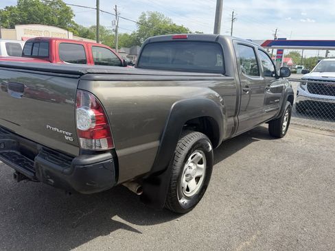 Used 2009 Toyota Tacoma PreRunner RWD image 3