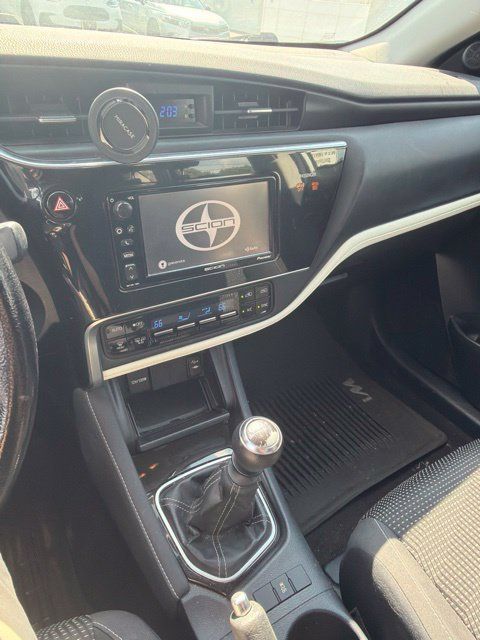 Used 2016 Scion iM FWD image 2