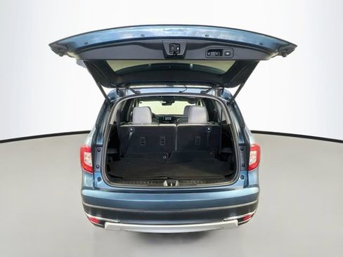 Used 2020 Honda Pilot Touring image 29