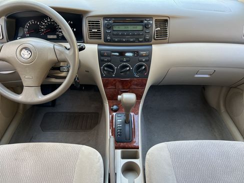 Used 2006 Toyota Corolla LE w/ Audio Value Pkg FWD image 31
