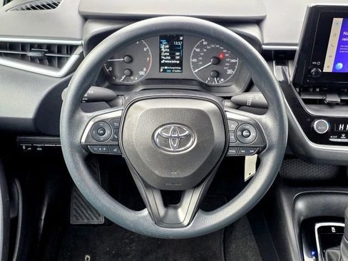Used 2023 Toyota Corolla LE image 12