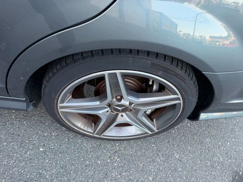 Used 2012 Mercedes-Benz C 63 AMG Sedan image 31