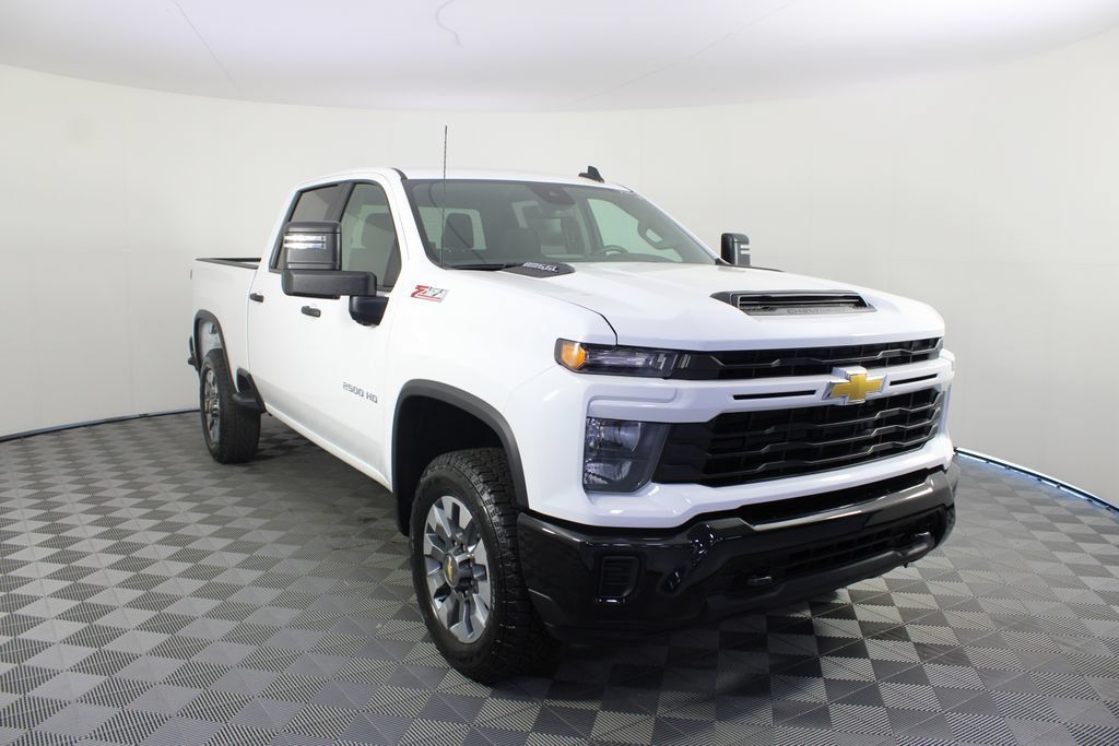 New 2026 Chevrolet Silverado 2500 Custom w/ Custom Convenience Package AWD/4WD image 23