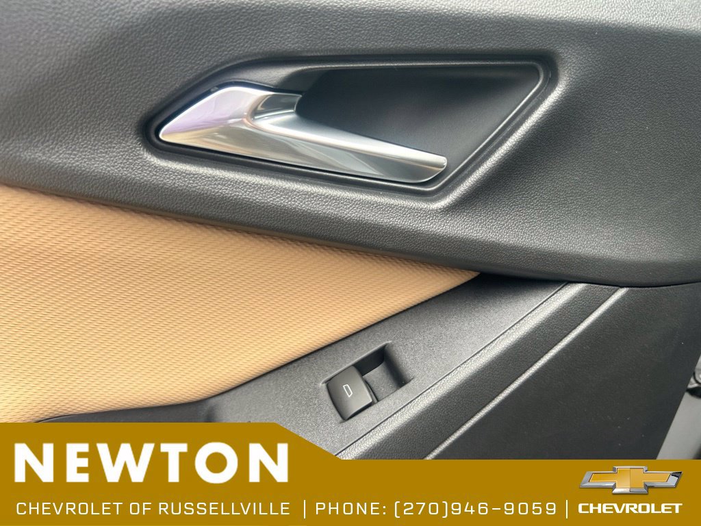 New 2027 Chevrolet Equinox ACTIV w/ Convenience Package III FWD image 37