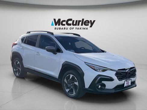 Used 2025 Subaru Crosstrek 2.5i Limited w/ Crosstrek Mirror Package image 7