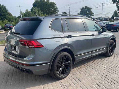 Used 2024 Volkswagen Tiguan SE R-Line FWD image 6