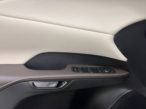 Used 2024 Lexus RX 350h w/ Cold Area Package AWD/4WD image 10