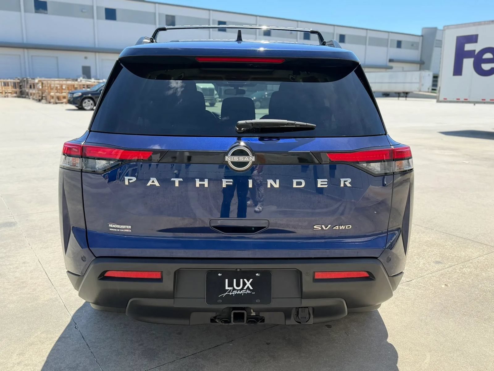 Used 2022 Nissan Pathfinder SV w/ SV Premium Package AWD/4WD image 9