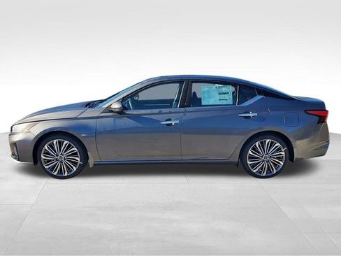 Certified 2025 Nissan Altima 2.5 SL FWD image 7