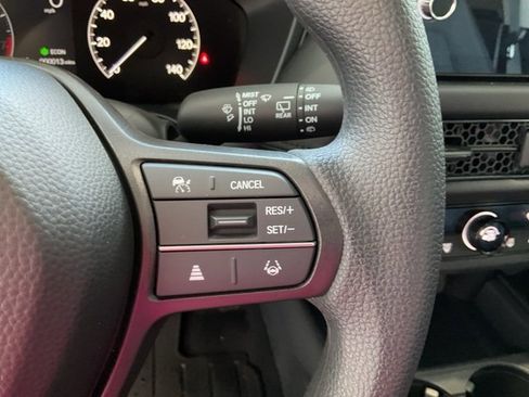 New 2026 Honda HR-V LX image 11