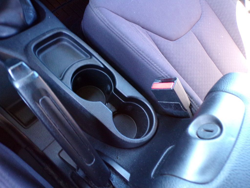 Used 2013 Jeep Wrangler Sport AWD/4WD image 25