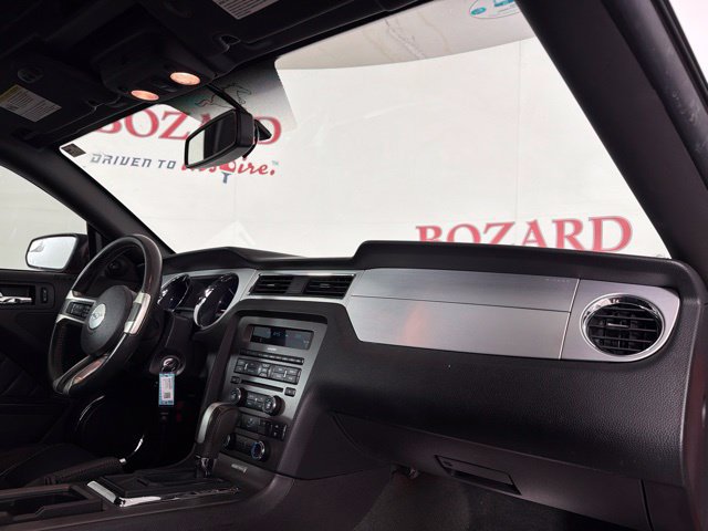 Used 2014 Ford Mustang Premium RWD image 32