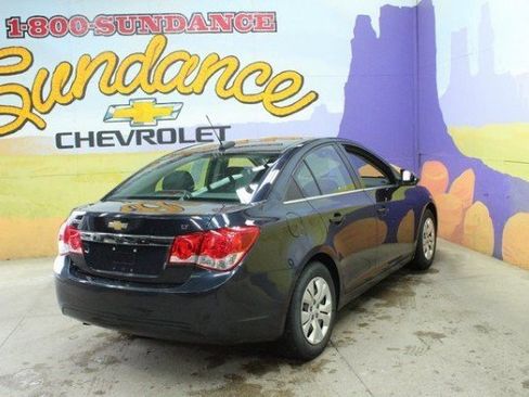 Used 2015 Chevrolet Cruze LT image 4