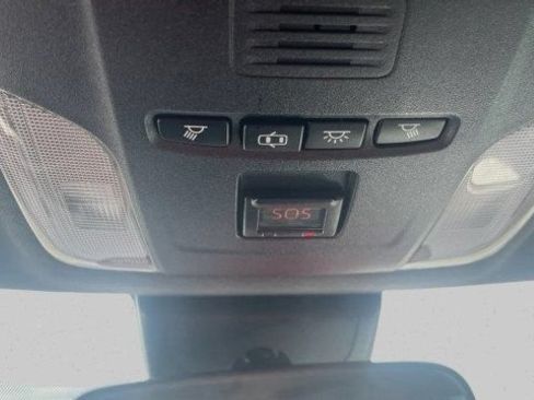 Used 2020 Toyota Corolla SE FWD image 15