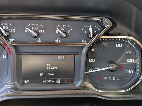 Used 2021 GMC Sierra 1500 SLT w/ SLT Convenience Package AWD/4WD image 10