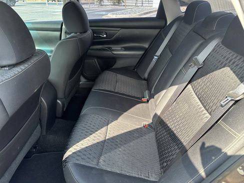 Used 2016 Nissan Altima 2.5 S w/ Power Driver Seat Package image 17