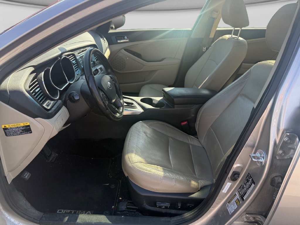 Used 2013 Kia Optima EX w/ Premium Pkg FWD image 16