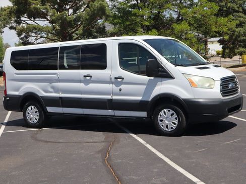 Used 2015 Ford Transit 350 XLT RWD image 2