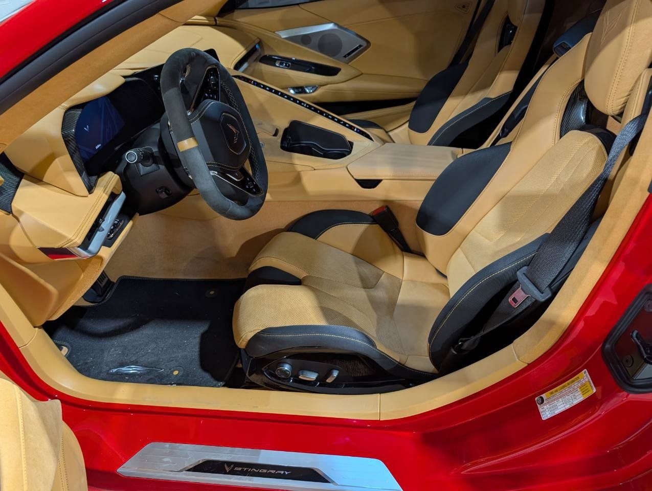 Used 2022 Chevrolet Corvette Stingray Premium Cpe w/ Z51 Performance Package RWD image 6