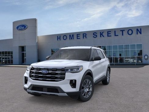 New 2026 Ford Explorer Active w/ Active Comfort Package AWD/4WD image 2
