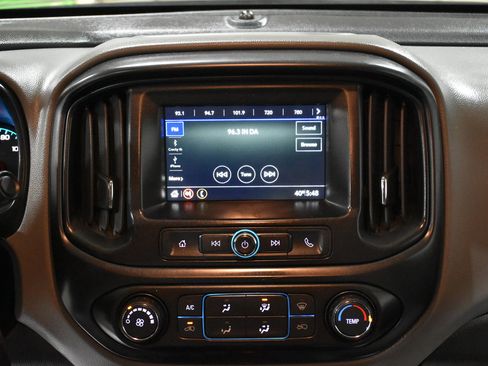 Used 2019 Chevrolet Colorado W/T w/ WT Convenience Package image 16