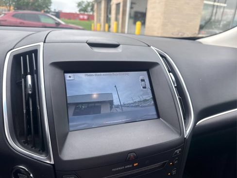 Used 2016 Ford Edge Titanium w/ Equipment Group 301A AWD/4WD image 39