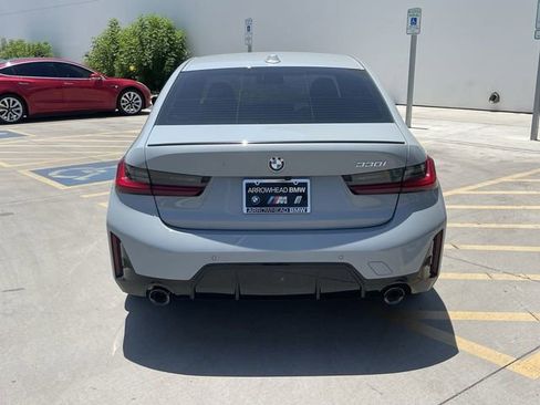 New 2025 BMW 330i Sedan w/ M Sport Package image 7