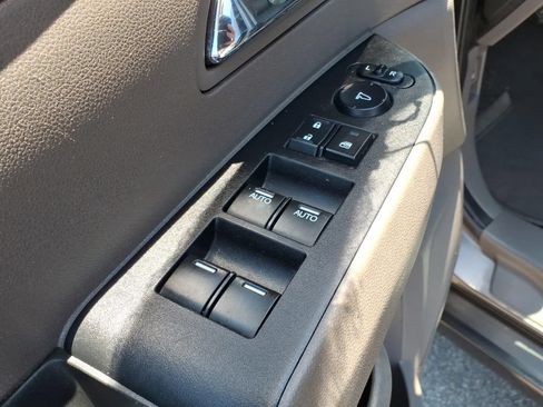 Used 2014 Honda Odyssey EX-L image 9