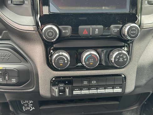 New 2025 RAM 3500 Tradesman image 13