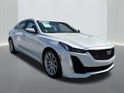 Used 2024 Cadillac CT5 Luxury image 3