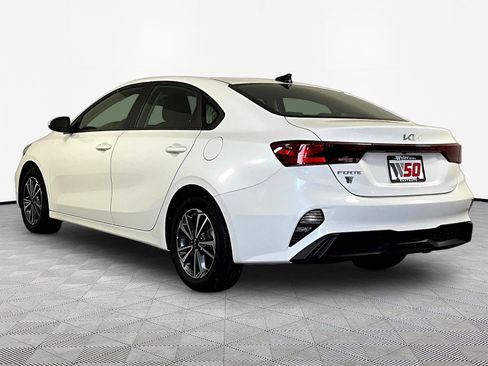 Certified 2024 Kia Forte LXS FWD image 4