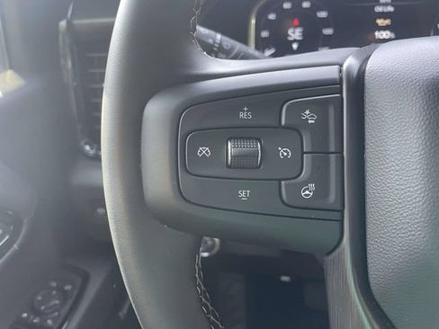 Used 2025 GMC Sierra 3500 AT4 w/ AT4 Premium Plus Package AWD/4WD image 24