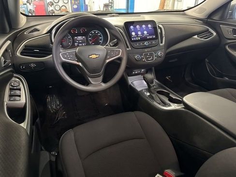 Used 2023 Chevrolet Malibu LS FWD image 5