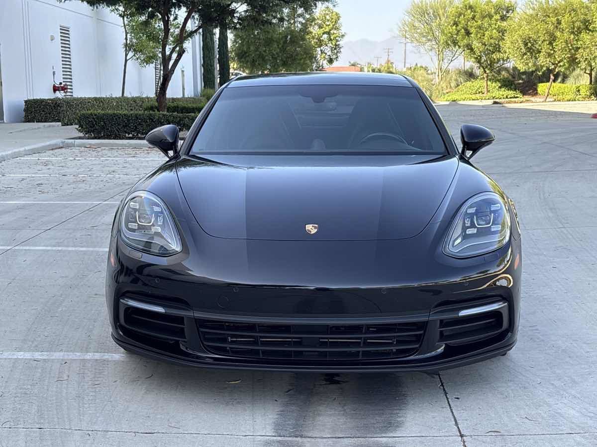 Used 2018 Porsche Panamera 4 AWD/4WD image 8