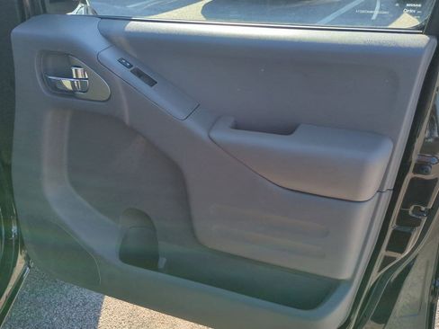 Used 2019 Nissan Frontier SV w/ Value Truck Package RWD image 37