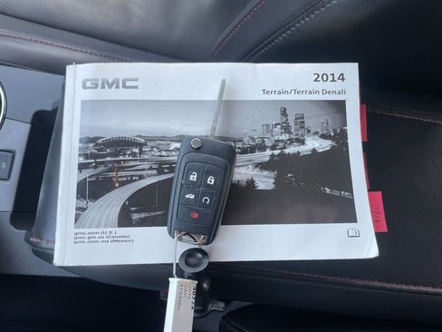 Used 2014 GMC Terrain SLT image 46