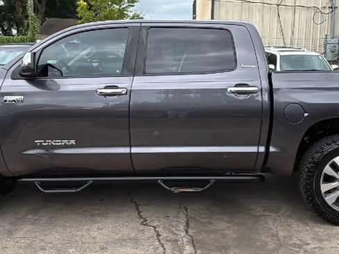 Used 2017 Toyota Tundra Limited w/ Limited Premium Package AWD/4WD image 5